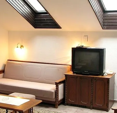 Happy Aparthotel Budapest