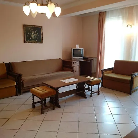 Aparthotel Happy