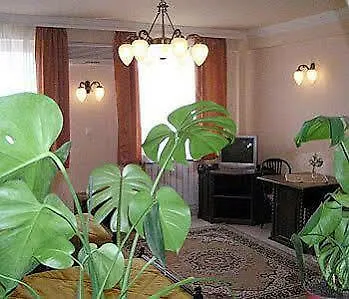 Aparthotel Happy 3*